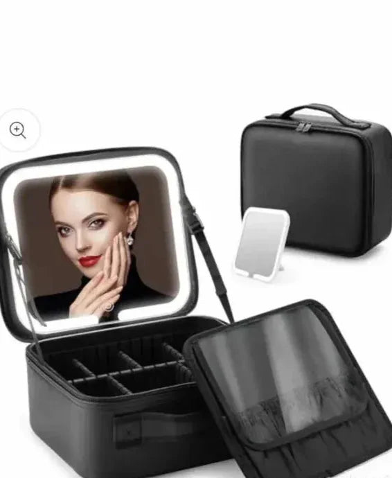 Kofer za sminku sa led ogledalom promo cena 2499 din !!!